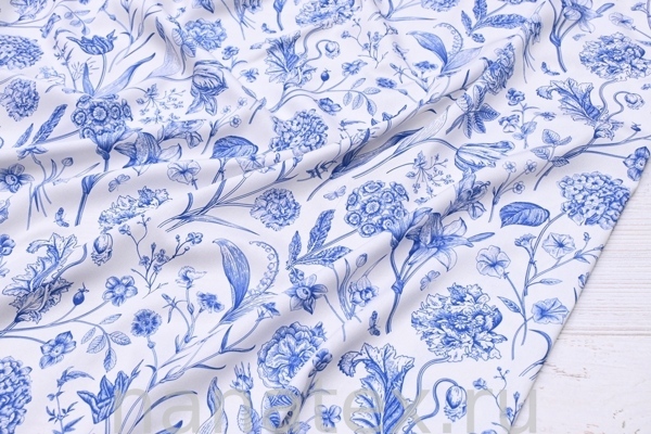 ТКАНЬ ПЛАТЕЛЬНАЯ ВИСКОЗА ТВИЛ 1430/200258 Синие цветы крем