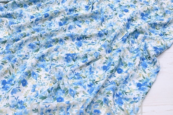 ТКАНЬ ПЛАТЕЛЬНАЯ ШТАПЕЛЬ 1597/200109 Голубые цветочки