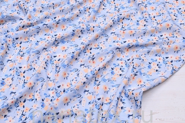 ТКАНЬ ПЛАТЕЛЬНАЯ ШТАПЕЛЬ 1597/200336 Цветочки голубой беж