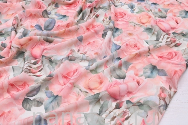 ТКАНЬ ПЛАТЕЛЬНАЯ ВИСКОЗА БАТИСТ 1800/200385 Розы акварель