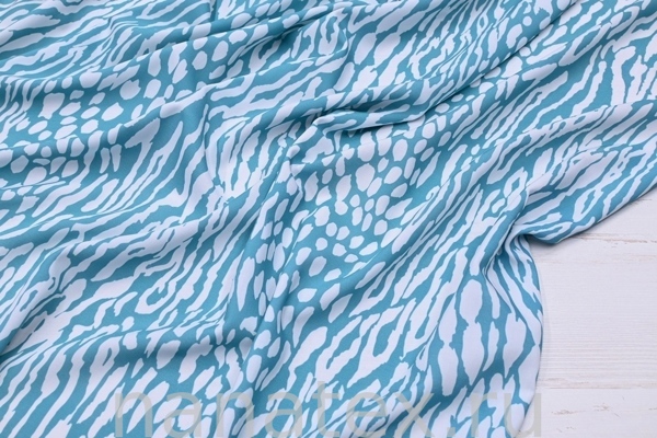 ТКАНЬ ПЛАТЕЛЬНАЯ ШТАПЕЛЬ 1597/200486 Энимал бирюза