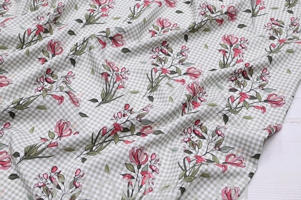 ТКАНЬ ПЛАТЕЛЬНАЯ ШТАПЕЛЬ 1597/200247 Цветы на клетке олива