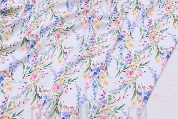 ТКАНЬ ПЛАТЕЛЬНАЯ ШТАПЕЛЬ 1597/200338 Цветочки акварель