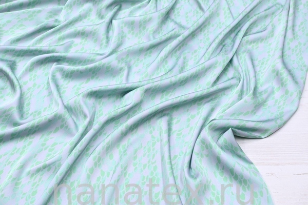 ТКАНЬ ПЛАТЕЛЬНАЯ ШЕЛК искусственный 8570/101758 Змеиный принт серый с зеленым